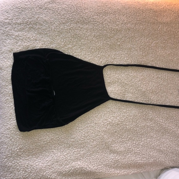 Halter top - Picture 2 of 2